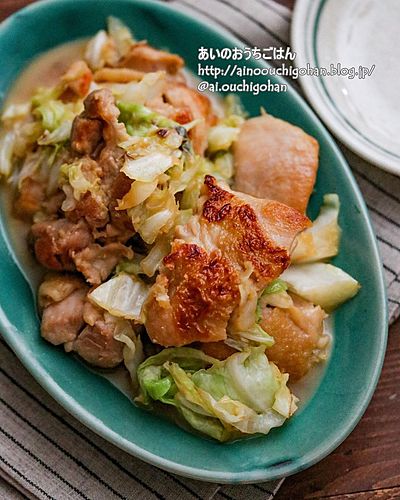 【材料2つ】包丁もまな板も不要！ご飯がもりもり食べれる！ガリバタ鶏キャベツ！