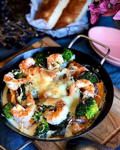 かぼちゃとエビとブロッコリーのズボラグラタン