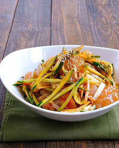 お刺身ときゅうりの韓国風ピリ辛ねぎ和え