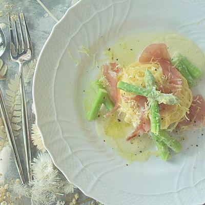 生ハムとアスパラのレモンクリーム