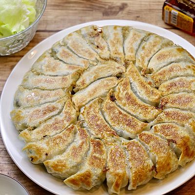 白菜塩もみでおいしさ凝縮☆『定番！白菜たっぷり餃子』