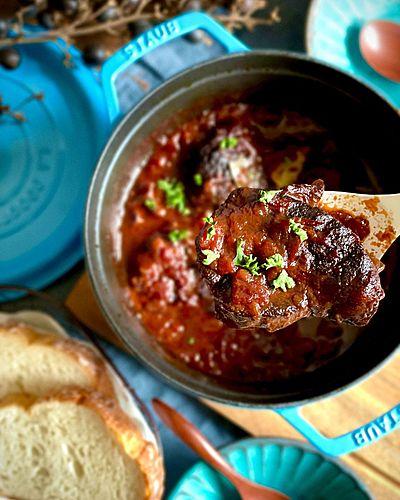 コトコト煮込んだビーフシチュー