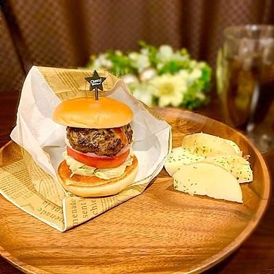 牛こま切れ肉deビーフ100%バーガー