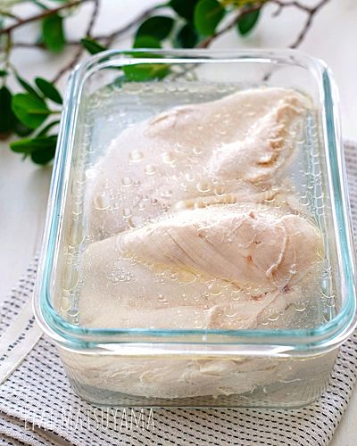 むね肉でヘルシー！＊万能しっとり茹で鶏＊作り置き