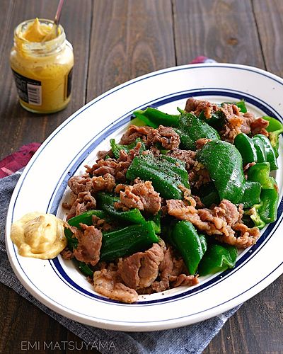 ラム肉のピーマン炒め