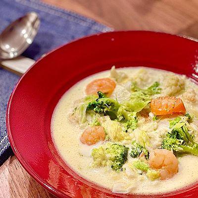 海老と野菜の中華風クリームスープ