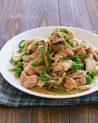 きのことピーマンと鶏肉の旨塩マヨ炒め