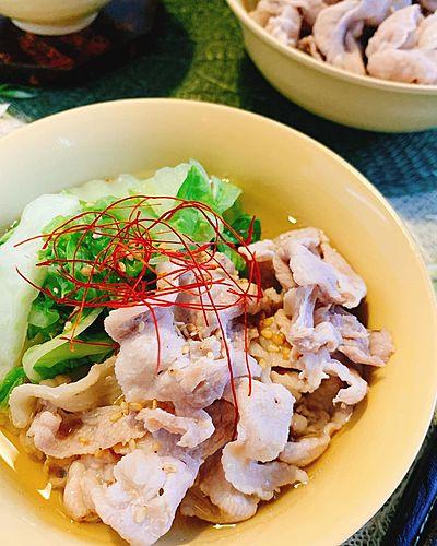 白菜と豚肉のお鍋(白だし)／〆の雑炊