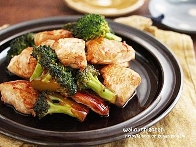 漬け置き不要！柔らか鶏むね肉とブロッコリーのスタミナ炒め