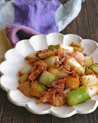 長ねぎと豚バラの甘辛炒め﻿