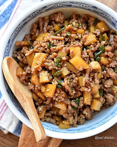 チンジャオそぼろ