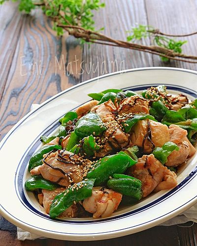 鶏肉とピーマンの塩昆布おかかマヨ炒め﻿
