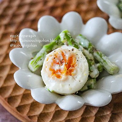 アスパラとゆで卵のマヨチーズサラダ♡