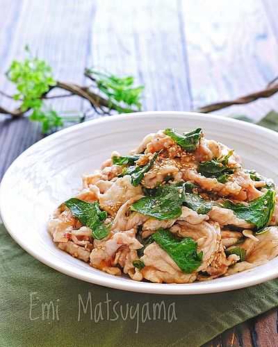 包丁不要！つるんと柔らか茹で豚のおかか紫蘇ぽん和え﻿