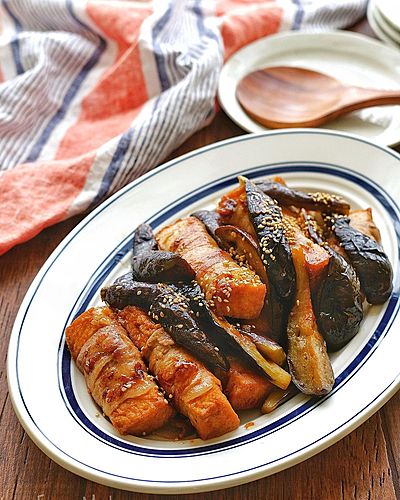 なすと豚巻き絹厚揚げのオイマヨ炒め【レンジで時短】