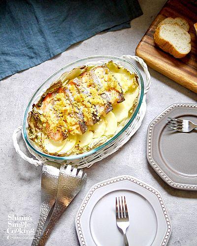 鮭と白菜とじゃがいもの クリームグラタン風