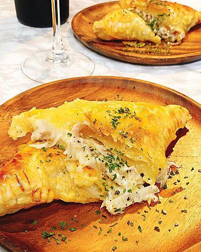 クリームソースパイ