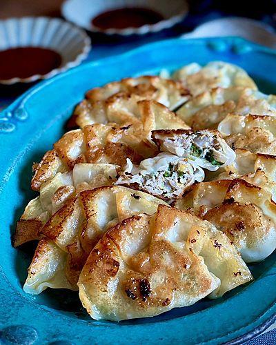 白菜とセリ餃子