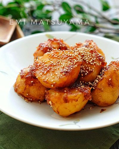 じゃがいもの甘辛おかかバター煮