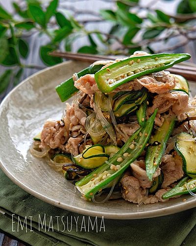 豚肉とオクラとズッキーニと春雨の塩昆布和え