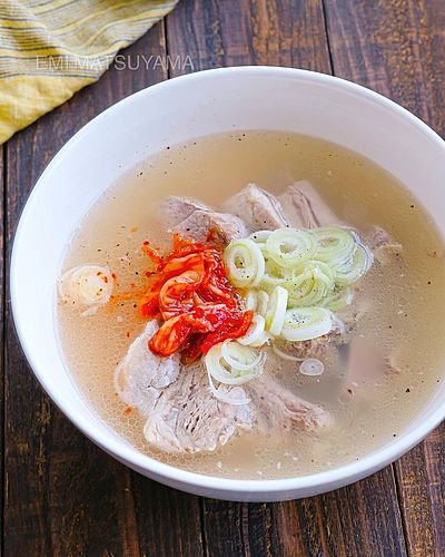 豚スペアリブで絶品コムタン風