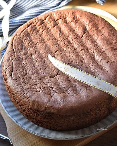 ココアのスポンジケーキ