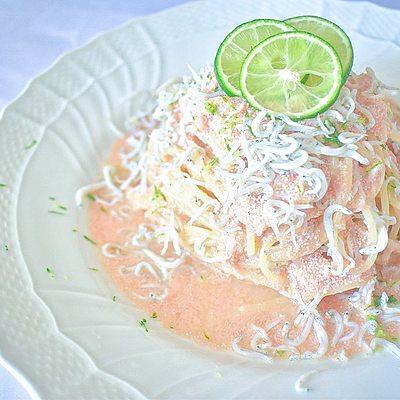 夏バテ知らずのレシピ　酢橘としらすの明太子パスタ