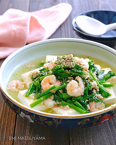 絹ごし豆腐の海老と菜の花のそぼろあん﻿