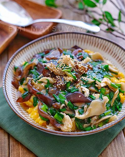 調味料一律大さじ1！＊ニラと舞茸ときくらげあんかけのふんわり卵＊