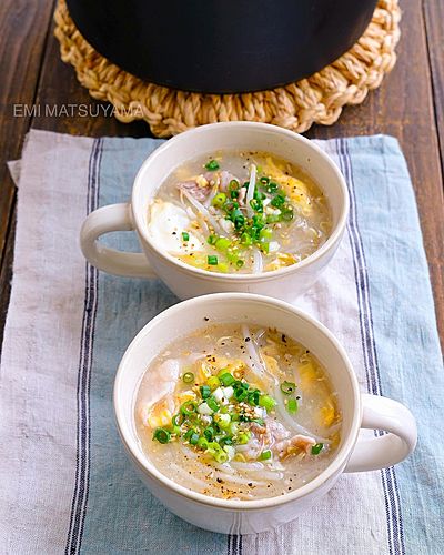 もやしと豚こまの旨塩かきたまスープ