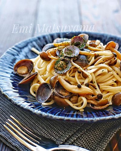 うどん乾麺で！＊しじみとしめじの和風パスタ風うどん＊