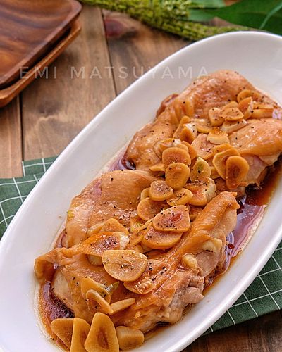 フライパンで煮るだけ！＊にんにくたっぷり鶏肉のさっぱり煮＊