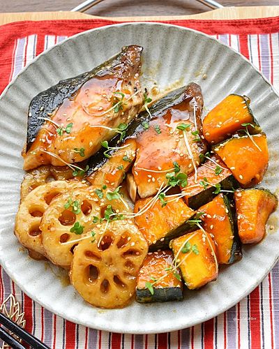 ブリの酢てりやき根菜付き