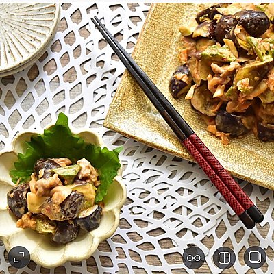 レンジでコクうま。なすとオクラの豚きむち