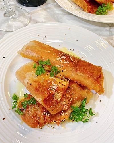 トマトソースチーズ春巻き