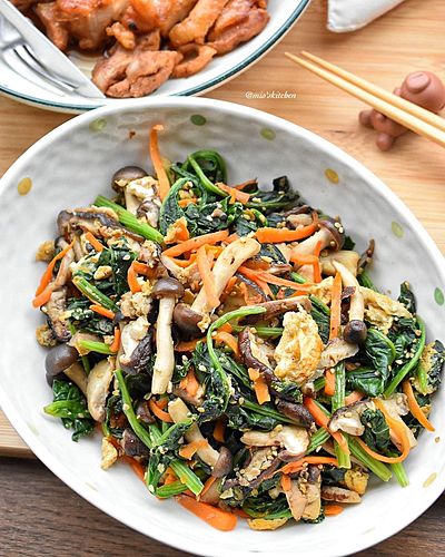 具沢山な炒めナムル