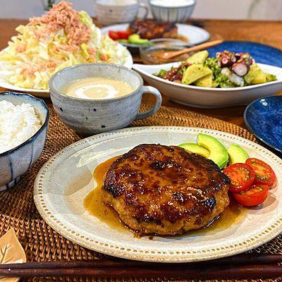 お麩とお豆腐でふわふわ照り焼きハンバーグ