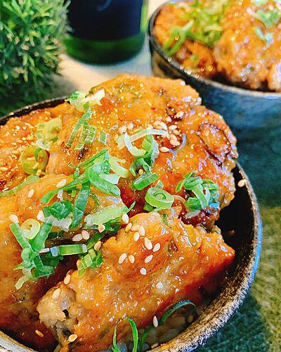 鶏つくね丼