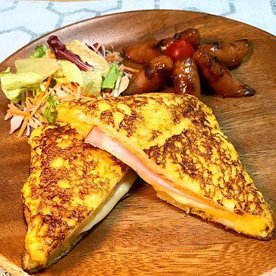 キャンプの朝はクロックムッシュでウィームッシュ