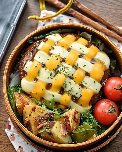 てりやきごぼうハンバーグ