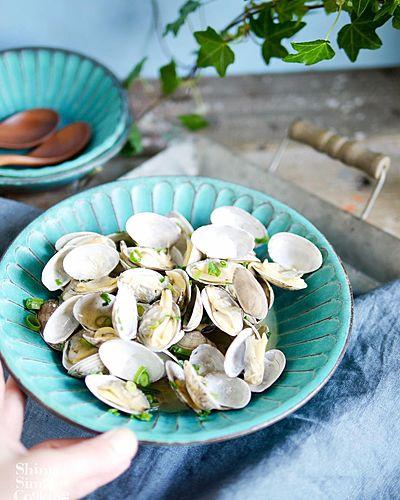 あさりの出汁うま酒蒸し