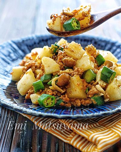 長芋とオクラとひき肉の味噌炒め＊丼にも◎レタスに包んでも◎