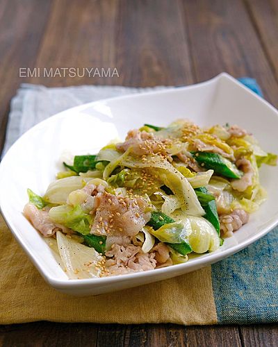 オクラとレタスと豚バラのさっぱり旨塩スタミナマヨ炒め