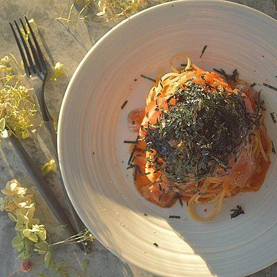 サーモンとキムチの辛味パスタ