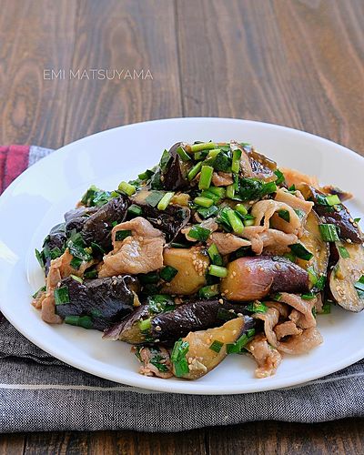 なすと豚こまのスタミナオイぽんごまニラ炒め