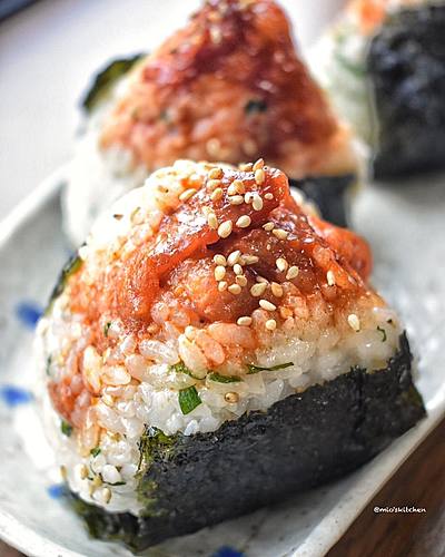 ヤンニョムチキンde旨辛おにぎり