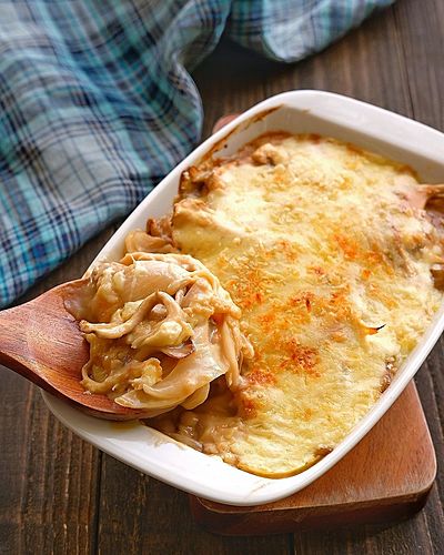 簡単ホワイトソースで作る！コクと旨みのまいたけグラタン﻿