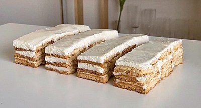 材料4つ！重ねて冷やすだけ！本格クッキーケーキ