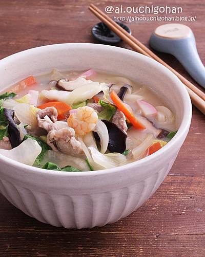 冷蔵庫の残り物をまとめて調理♡ワンポットちゃんぽんうどん