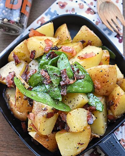 ベーコンと絹さやの塩バターポテト